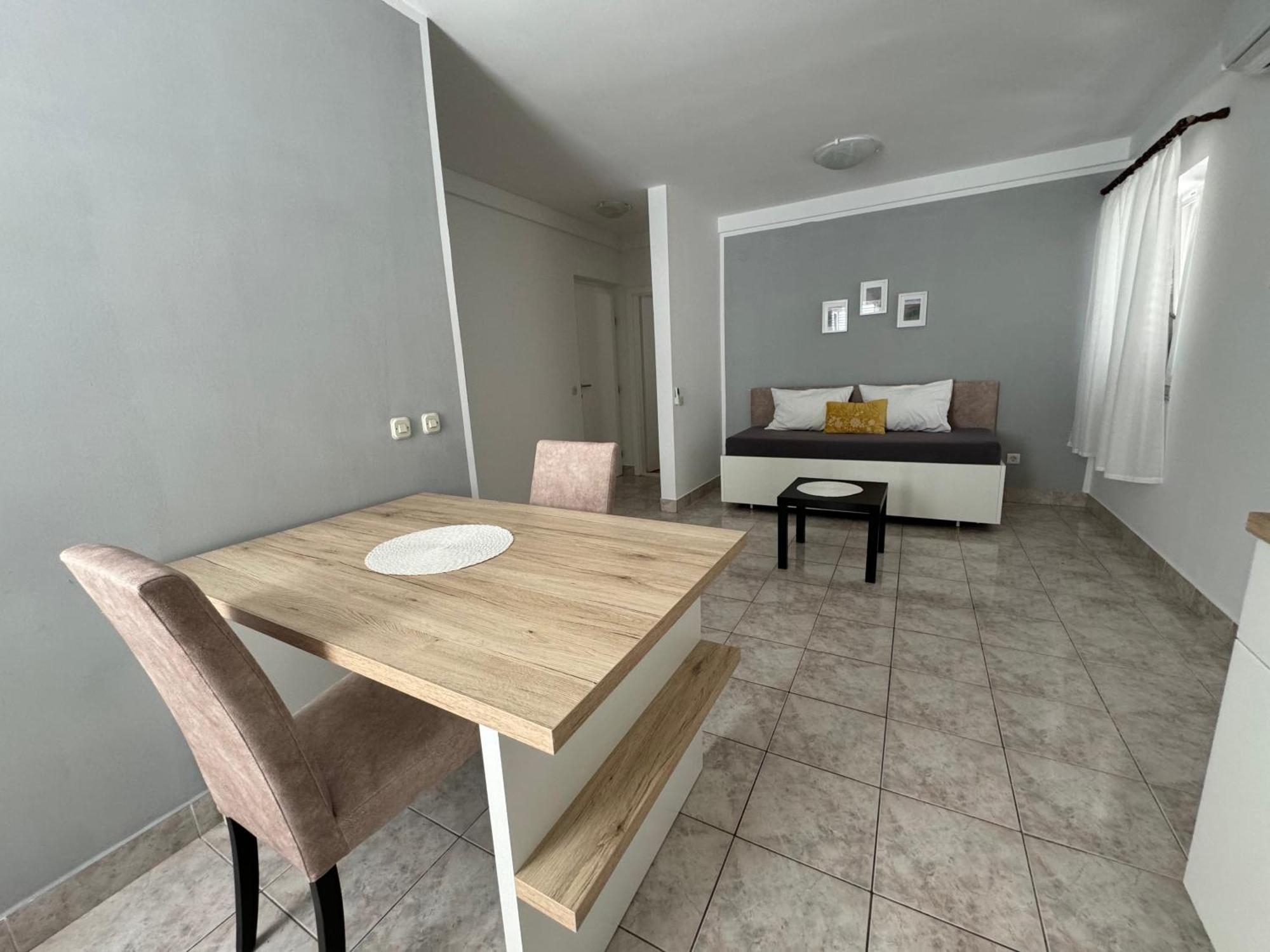 Emanuela 1 Apartman Novalja Kültér fotó